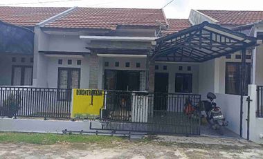 Dijual Rumah di Perumahan Sudirman Indah Jl Sudirman /Jl Putri Indah Pekanbaru