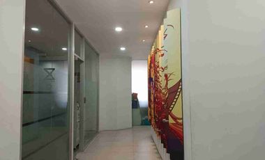 Mini Office 4 Lantai Hook di Cipete Raya