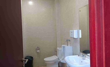 Mini Office 4 Lantai Hook di Cipete Raya