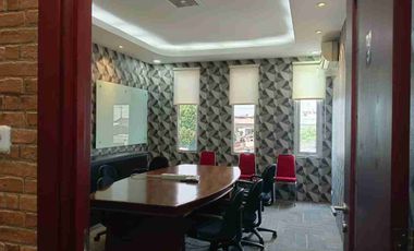 Mini Office 4 Lantai Hook di Cipete Raya