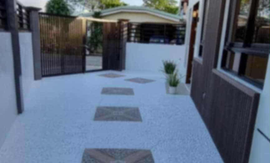 Clean Title 3BR with Parking House & Lot FOR SALE at Camella Homes Classic Pilar Village Las Piñas