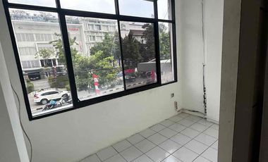 Ruko 3 lantai di menteng startegis siap pakai