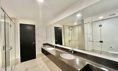 EAST GALLERY PLACE: 4BR FOR SALE: