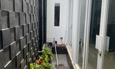 Rumah Pisangan Rawamangun 233mtr 2 lantai siap Huni semi furnished