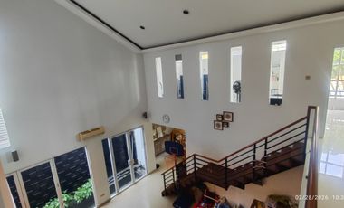Rumah Pisangan Rawamangun 233mtr 2 lantai siap Huni semi furnished
