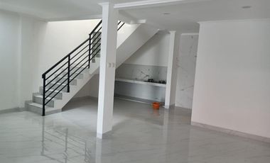 Brand New!! Rumah Citra Garden 5 Luas 96m 2 Lantai