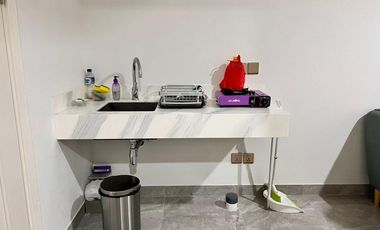 Apartment For Sale Affordable Prce in 88 Avenue Darmo Near Citraland West Surabaya Sell Per 2025 Cheap Flat Condominium Room Hotel