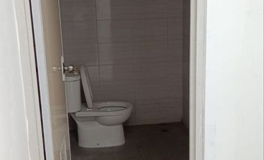 Ruko komersil bangunan baru di kota harapan indah bekasi