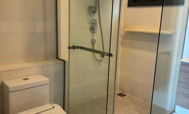 12th Floor, Corner Unit! For Sale – KEYNE BY SANSIRI Condominium (53.7 sq.m) — Next to BTS Thonglor and near Emporium Mall! Urgent sale!