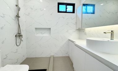 Gorgeous Newly Built Modern House and Lot for Sale in Santa Rosa, Laguna