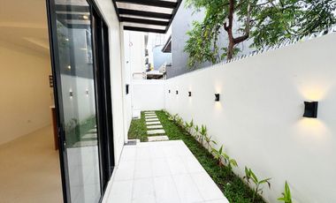 Gorgeous Newly Built Modern House and Lot for Sale in Santa Rosa, Laguna