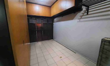 rumah cantik full furnished Cigadung Dago