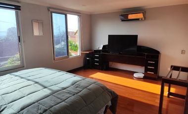 Comoda vivienda en condominio 3 Dorm. 4 Baños