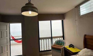 alquilo departamento en San Lorenzo Salinas al pie del mar