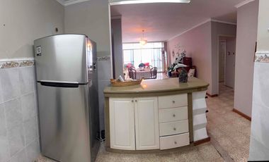 alquilo departamento en San Lorenzo Salinas al pie del mar