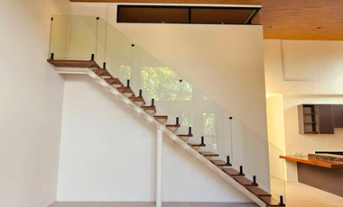 FOR SALE: 5-BR BUNGALOW HOUSE and LOT at BF HOMES PARAÑAQUE