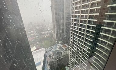 Rush Sale 1 Bedroom Unit 1BR in Trump Tower Makati City