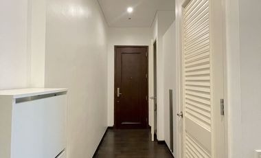 Rush Sale 1 Bedroom Unit 1BR in Trump Tower Makati City