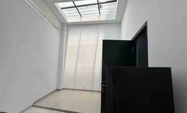 termurah disewakan rumah mewah semi furnish di cluster american style puri harvest bintaro