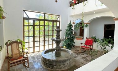 Casa en Venta en Lomas de Santa Anita, Tlajomulco de Zuñiga