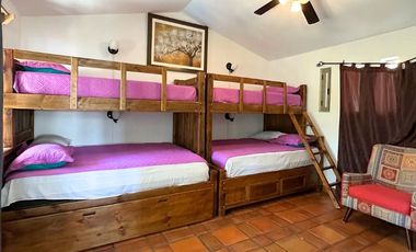 Casa en Venta en Lomas de Santa Anita, Tlajomulco de Zuñiga