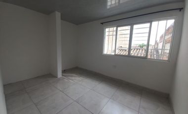 SE ARRIENDA CASA BARRIO NUEVO PALMIRA