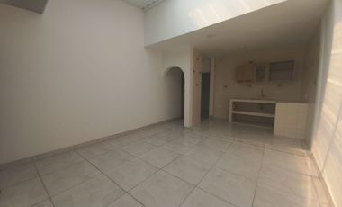 SE ARRIENDA CASA BARRIO NUEVO PALMIRA