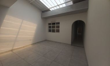 SE ARRIENDA CASA BARRIO NUEVO PALMIRA