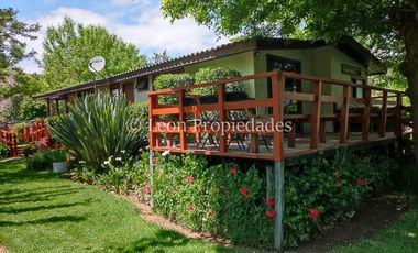 Leon Propiedades vende hermosa parcela con casa en sector Lo Águila , Curacaví.