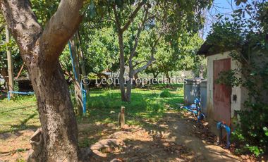 Leon Propiedades vende hermosa parcela con casa en sector Lo Águila , Curacaví.