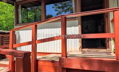 Leon Propiedades vende hermosa parcela con casa en sector Lo Águila , Curacaví.