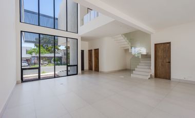 2 CASAS EN VENTA EN SECTOR BAHIA, SAN CARLOS