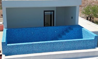 2 CASAS EN VENTA EN SECTOR BAHIA, SAN CARLOS