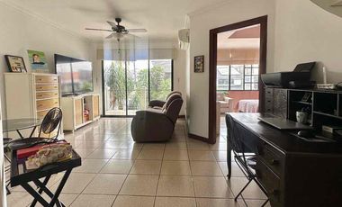 SE VENDE CASA DÚPLEX EN URB. LA PUNTILLA – VÍA A SAMBORONDÓN.