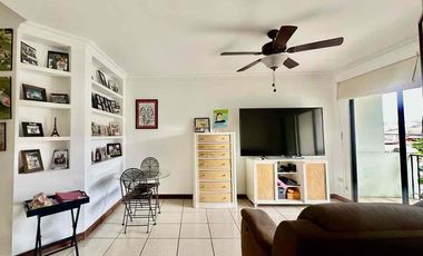 SE VENDE CASA DÚPLEX EN URB. LA PUNTILLA – VÍA A SAMBORONDÓN.