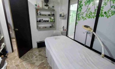 Venta casa San Felipe Norte de Guayaquil.  con oficina y consultorio