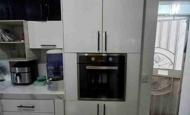 Venta casa San Felipe Norte de Guayaquil.  con oficina y consultorio
