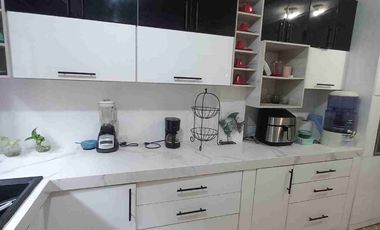 Venta casa San Felipe Norte de Guayaquil.  con oficina y consultorio