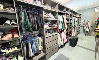 Casa Moderna con 6 Habitaciones, 11 baños, 1 Apto y full zona social en Ruitoque Alto