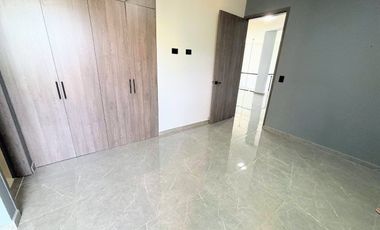 Casa Moderna con 6 Habitaciones, 11 baños, 1 Apto y full zona social en Ruitoque Alto