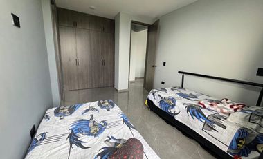 Casa Moderna con 6 Habitaciones, 11 baños, 1 Apto y full zona social en Ruitoque Alto