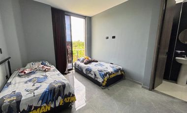 Casa Moderna con 6 Habitaciones, 11 baños, 1 Apto y full zona social en Ruitoque Alto