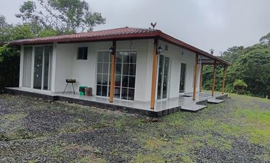 CASA EN VENTA POR ESTRENAR EN PEDRO VICENTE MALDONADO