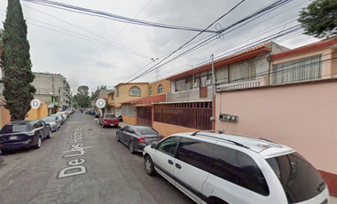 EXCELENTE CASA EN VENTA Y EN PROMOCION HASTA EL MES DE DICIEMBRE UBICADA EN HUICHOLES NUM 10	STA CRUZ ACATLAN	NAUCALPAN	EDO MEX