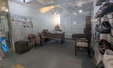 Local Providencia Luis Thayer Ojeda Metro Tobalaba