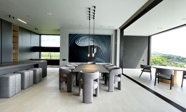 Majestuosa casa campestre amoblada con impresionante vista a los nevados en Malabar Condominio Campestre. Pereira - Colombia.