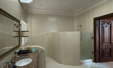 Residencia Estilo Francés en Venta – Fracc. Villa Encantada, Tampico