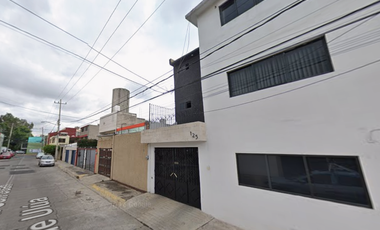 PRADO VALLEJO, GRAN OPORTUNIDAD, No se deje SORPRENDER NI ENGAÑAR, la firma es EN LA NOTARÍA