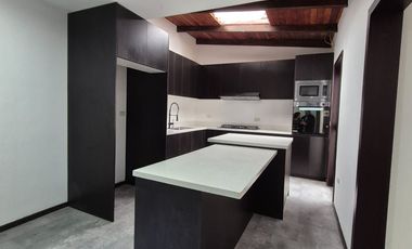 Casa en venta 3 habitaciones - Ricaurte