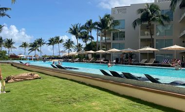 Departamento con vista al mar y playa privada en Elements Playa del Carmen